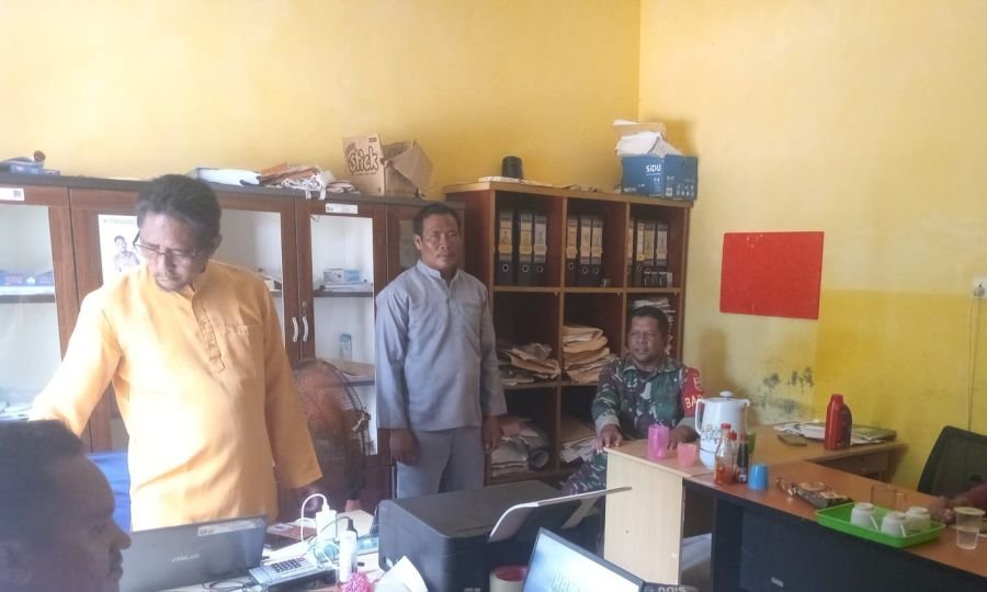 Babinsa Rejai dan Perangkat Desa Validasi Data Bansos agar Tepat Sasaran