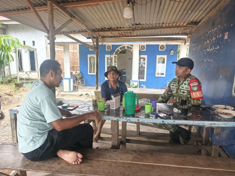Antisipasi Karhutla, Babinsa Koramil 08/TDN Ingatkan Warga Koto Tandun Tak Bakar Lahan