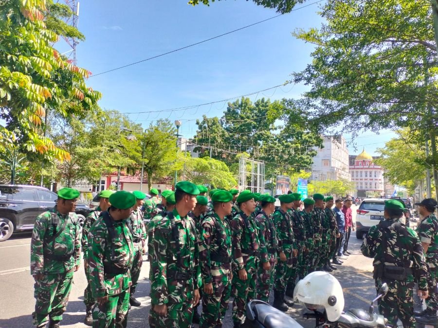 Apel gabungan pengecekan personil Kodim 0321/Rohil dalam rangka pengamanan bakar tongkang