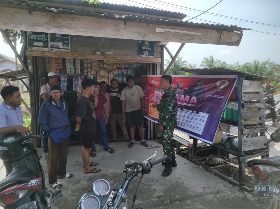 Ayo Jadi Prajurit TNI AD! Babinsa Koramil 01/Bangko Sosialisasi Rekrutmen Bintara dan Tamtama Gel II