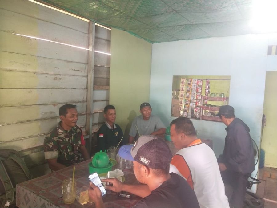 Babinsa 01/Tbh Sertu Rusmawan Turun Langsung, Warga Diajak Jaga Persatuan dan Kerukunan