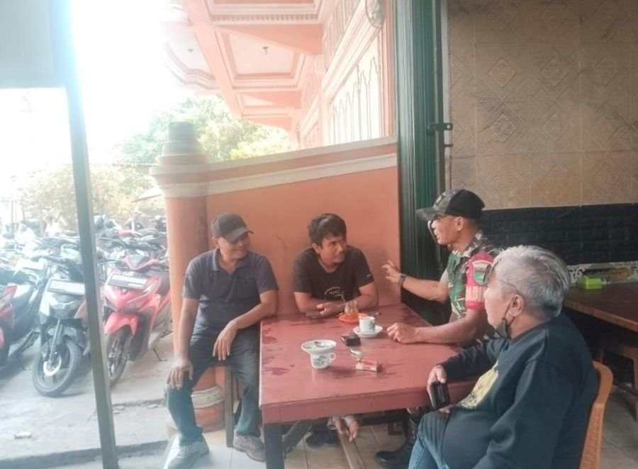 Babinsa 01/Tembilahan Serka Jondri: Kerukunan Warga Jadi Benteng Keamanan Lingkungan