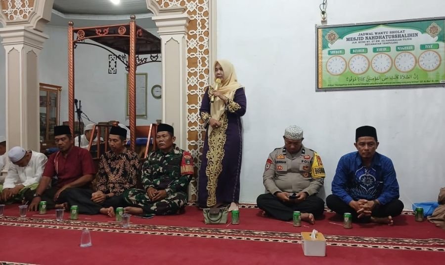 Babinsa 03/Tempuling Berbaur dengan Warga dalam Peringatan Maulid Nabi 1448 H