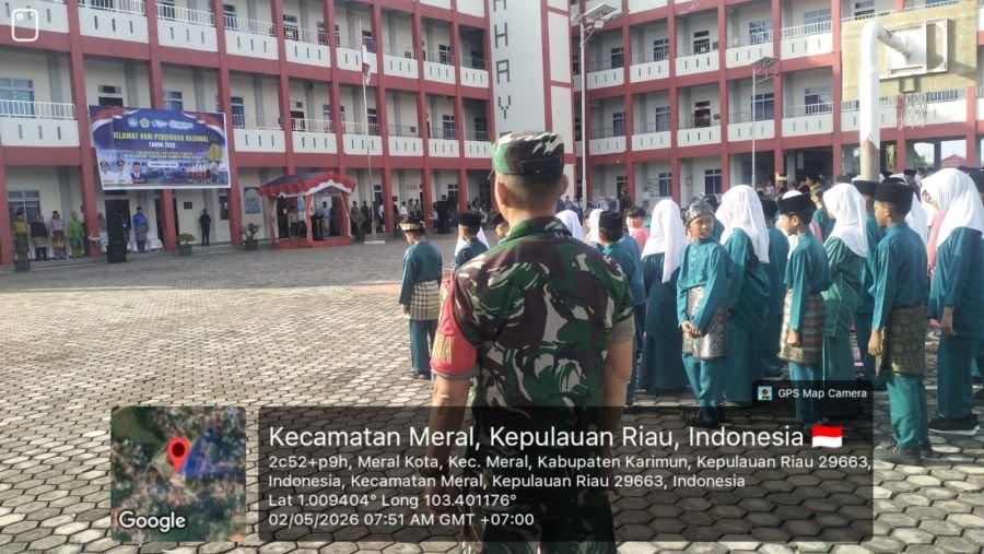 Babinsa Baran Barat Kawal Hardiknas, Kegiatan Siswa Berjalan Aman