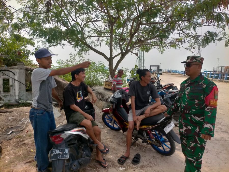Babinsa Baran Timur Perkuat Kedekatan dengan Warga Lewat Silaturahmi