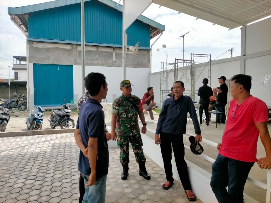 Babinsa Baran Timur Perkuat Sinergi RT-RW Lewat Komsos