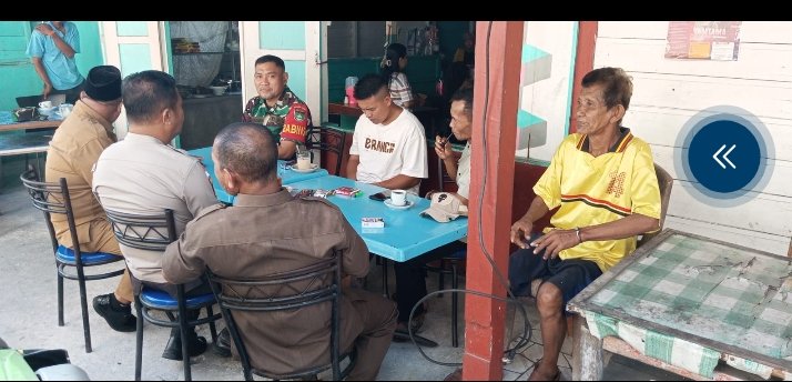 Babinsa Bersama Kapolsek dan Kades Imbau Warga Cegah Kebakaran