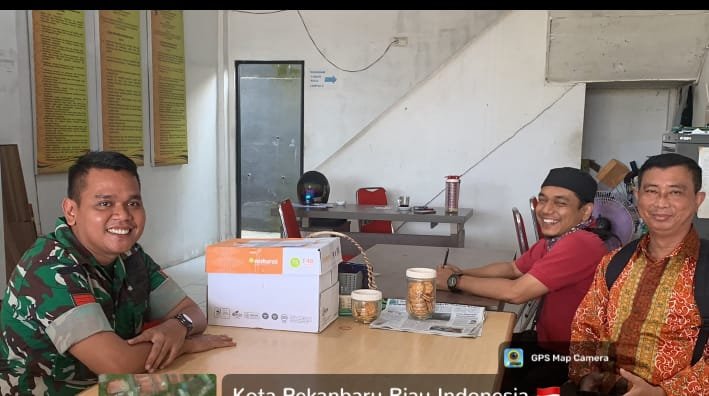 Babinsa dan Kelurahan Bambu Kuning Perkuat Sinergi Jaga Kamtibmas Melalui Komsos