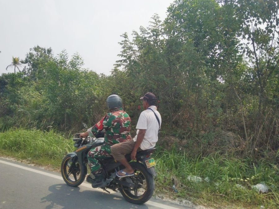 Babinsa dan MPA Patroli Cegah Karhutla, Wilayah Rumbai Timur Terpantau Aman