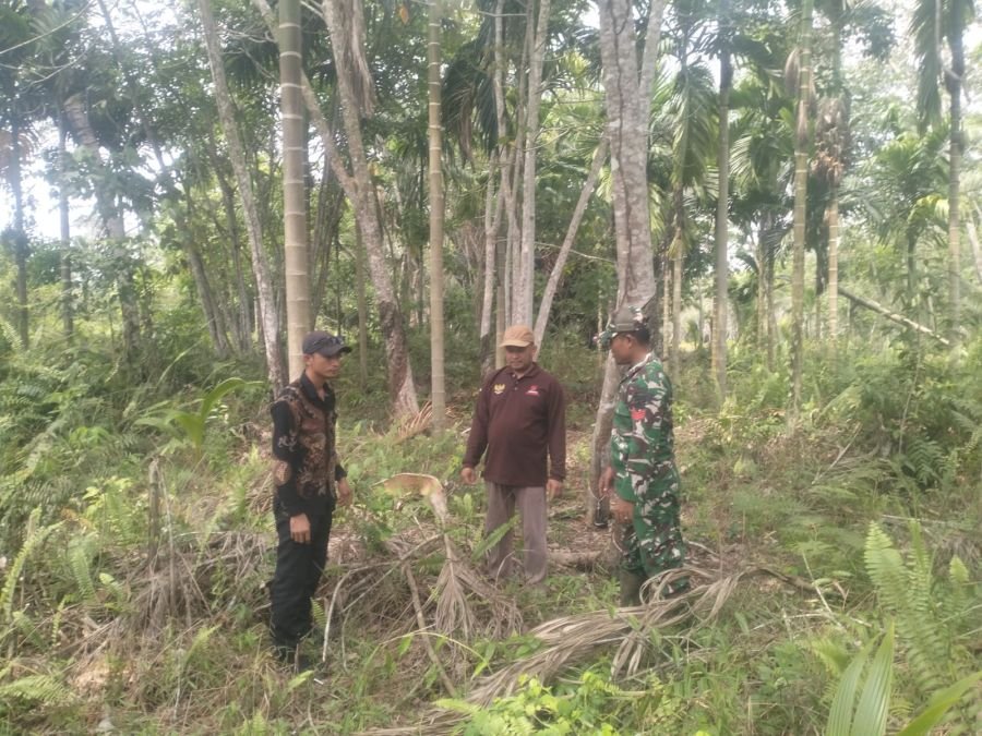 Babinsa dan MPA Patroli Karhutla, Pastikan Wilayah Gemala Sari Aman dari Api
