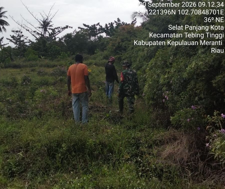 Babinsa dan Warga Patroli Karlahut, Cegah Api Sebelum Menjadi Bencana