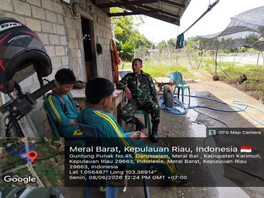 Babinsa Darussalam Ingatkan Pelajar Jauhi Pengaruh Negatif Pergaulan