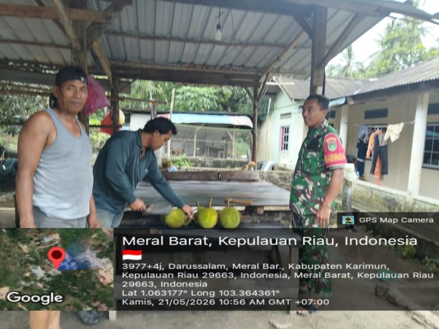 Babinsa Darussalam Ingatkan Warga Waspadai Cuaca Pancaroba