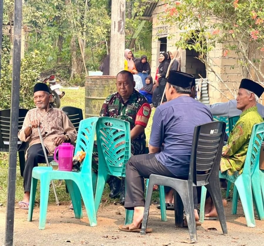 Babinsa Desa Bintan Buyu Serma Herianto pada hari Sabtu, 10 Oktober 2026.