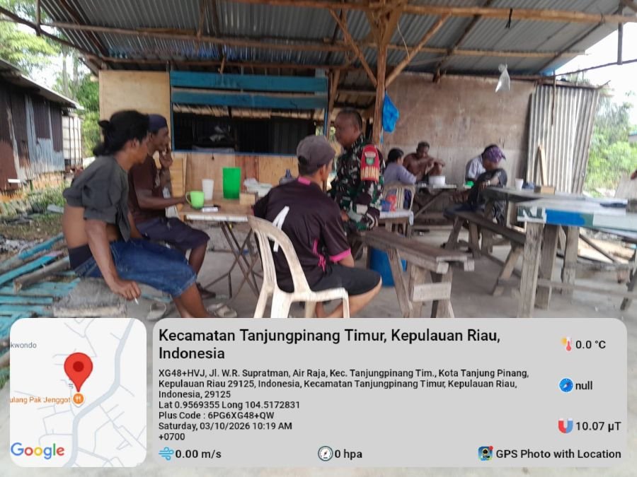 Babinsa Desa Gunung Kijang Ajak Warga Jaga Kebersihan Lingkungan dan Jadwalkan Gotong Royong