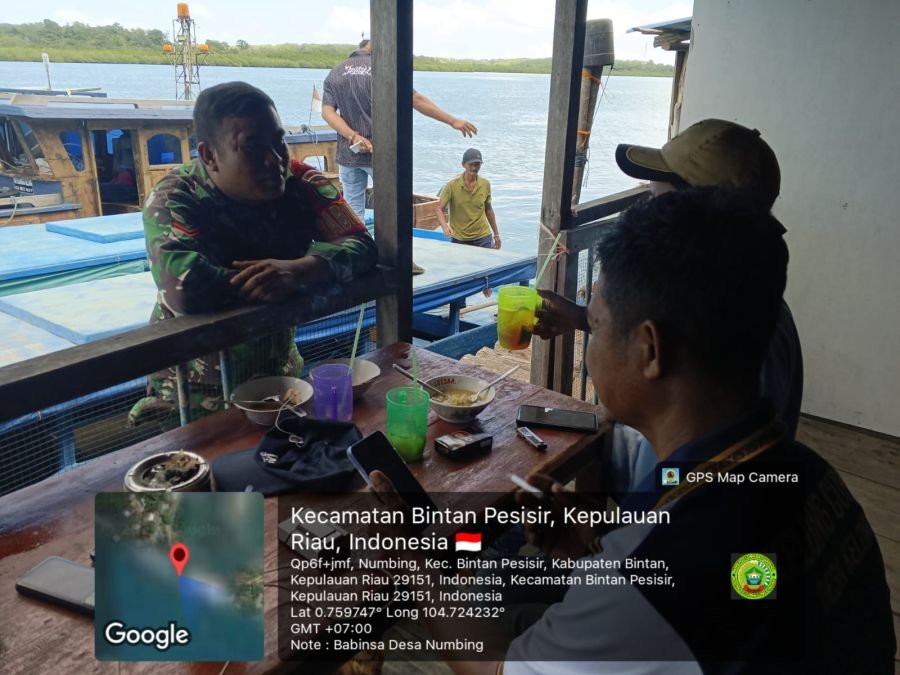 Babinsa Desa Numbing Himbau Warga dan Pemuda Hindari Penyalahgunaan Narkoba
 