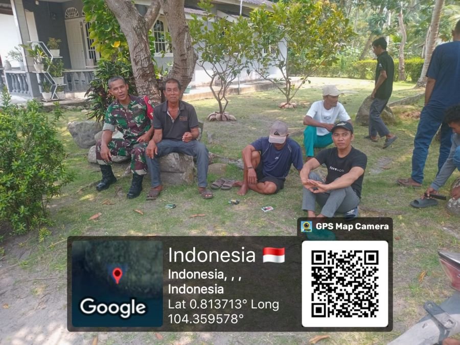 Babinsa Desa Pangkil, Sertu Edi Yanto, pada hari Sabtu, 03 Oktober 2026.