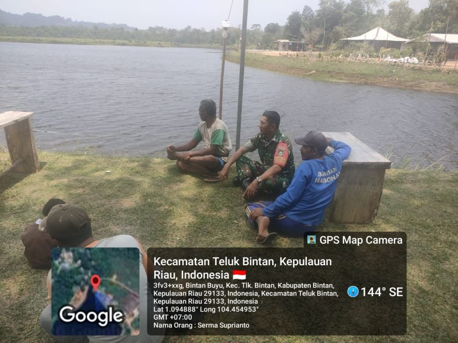 Babinsa Desa Sri Bintan Serma Suprianto pada pukul 10.00 WIB.