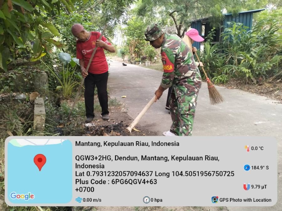 Babinsa Ds. Dendun, Kec. Mantang, Kab. Bintan, melaksanakan kegiatan Goro bersama masyarakat.