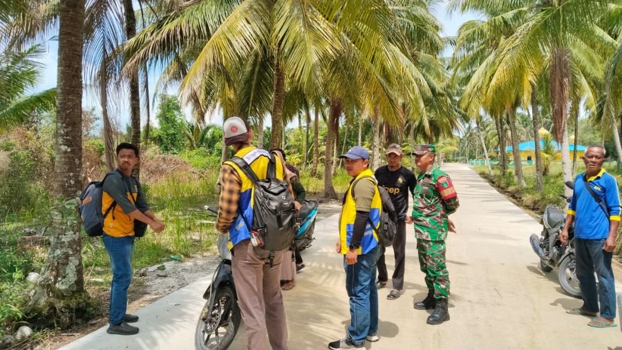 Babinsa Durai Kawal Peninjauan Jalan Baru di Tanjung Kilang