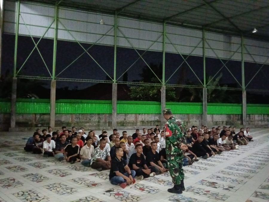 Babinsa Hadir di Dunia Pendidikan, Bekali Siswa Baru dengan Mental Tangguh dan Tanggung Jawab
