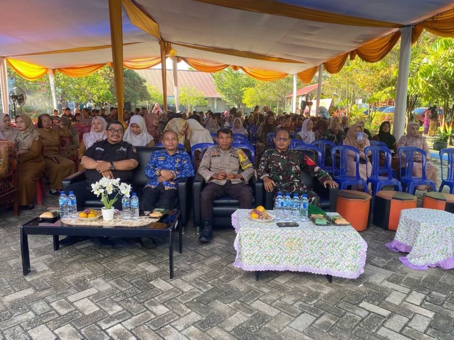 Babinsa Hadiri Pelepasan Siswa Kelas IX SMPN 39 Pekanbaru, Dukung Kemajuan Pendidikan Generasi Muda
