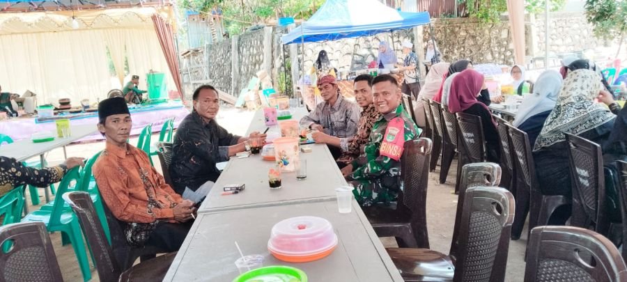 Babinsa Harjosari Hadiri Khitanan, Pererat Kedekatan dengan Warga