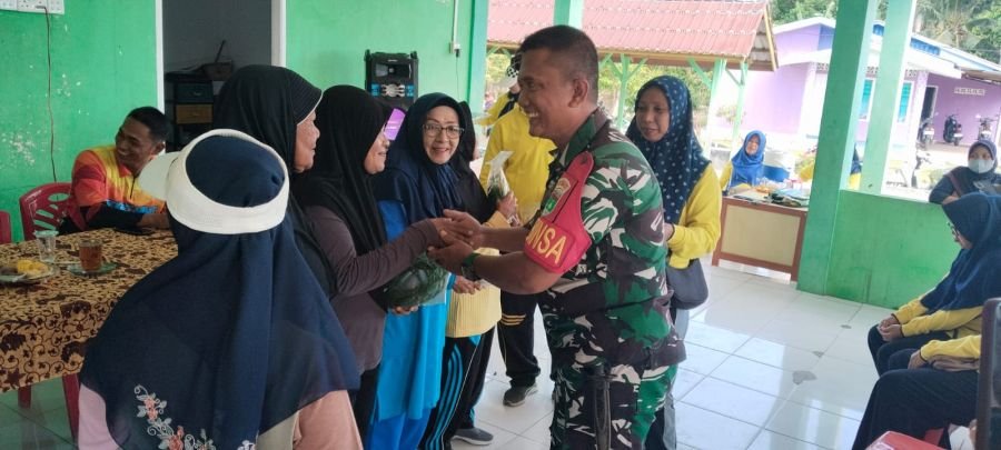Babinsa Harjosari Kawal GERMAS, Ajak Lansia Hidup Sehat