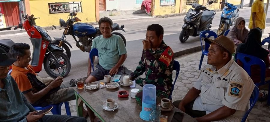Babinsa Kampung Hilir Perketat Edukasi Bahaya Penyalahgunaan Listrik