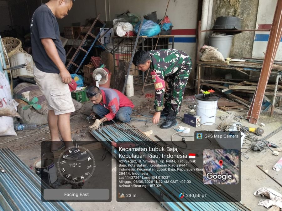 Babinsa Kampung Pelita Perkuat Kewaspadaan Warga Hadapi Risiko Kebakaran
