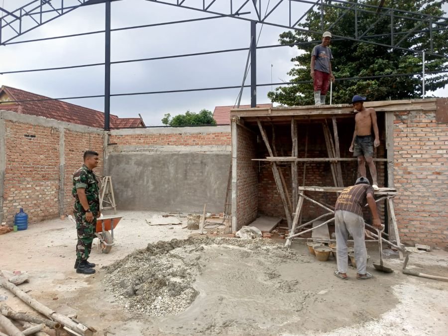Babinsa Kawal Pembangunan Koperasi Merah Putih, Wujudkan Harapan Baru bagi Warga Palas