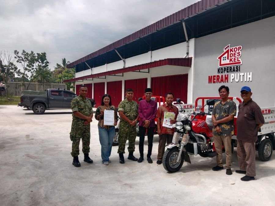 Babinsa Kawal Penyerahan Kendaraan Operasional demi Tingkatkan Pelayanan Warga