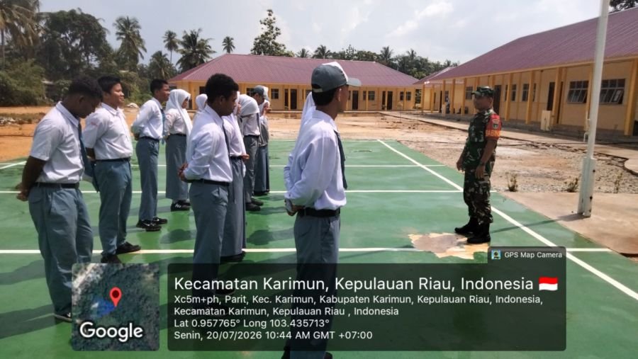 Babinsa Kawal Seleksi Paskibra HUT RI di Selat Gelam