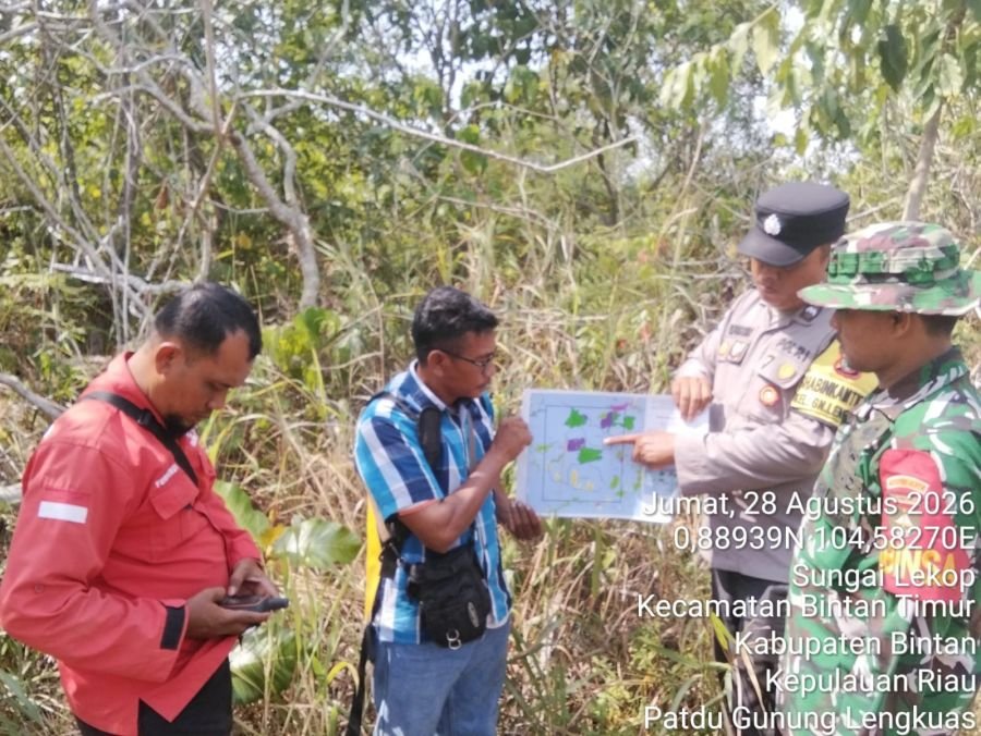 Babinsa Kel. Gunung Lengkuas Laksanakan Patroli Terpadu Bersama KLHK Manggala Agni DAOPS Sumatera