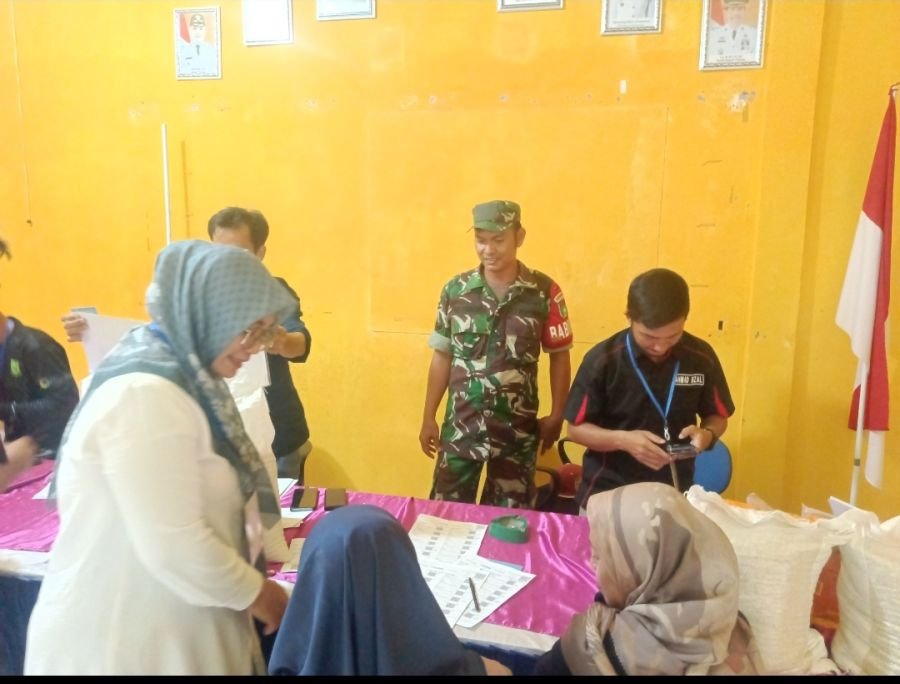 Babinsa Kelanga Pantau Posyandu, Ingatkan Pentingnya Kesehatan Keluarga