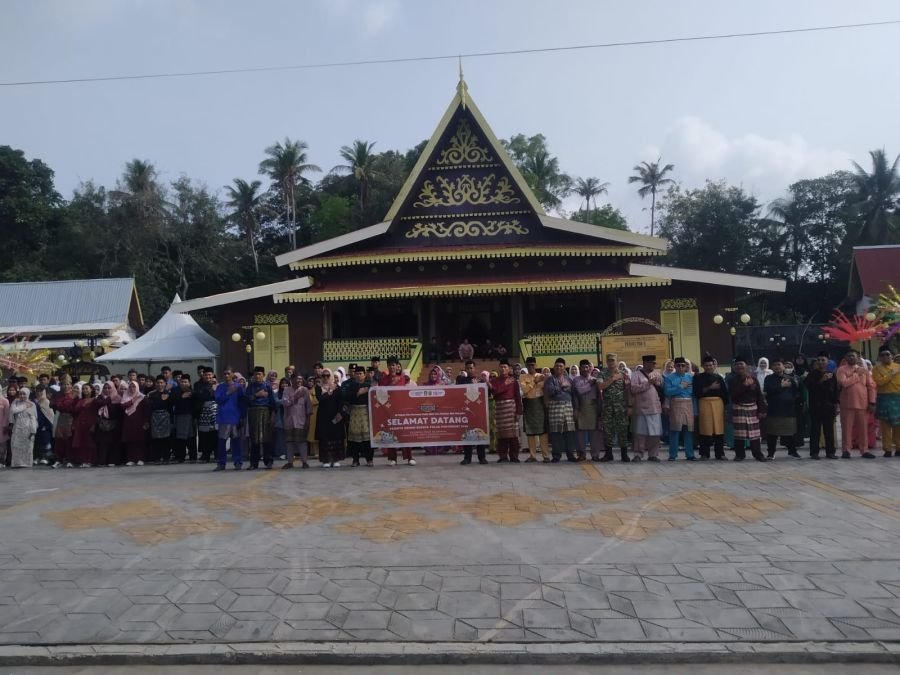 Babinsa Kelurahan Penyengat Hadiri dan Monitor Pelaksanaan Kemah Budaya Pulau Penyengat 2026