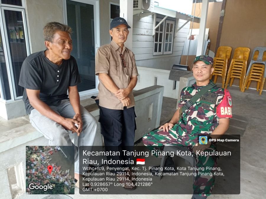 Babinsa Kelurahan Penyengat Jalin Silaturahmi dengan Ketua RT/RW, Ajak Warga Jaga Kesehatan