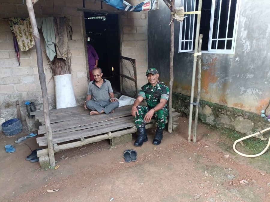 Babinsa Kelurahan Tembeling Tanjung Temui Lansia di Kampung Buluh
Kamis, 11 Juni 2026.
