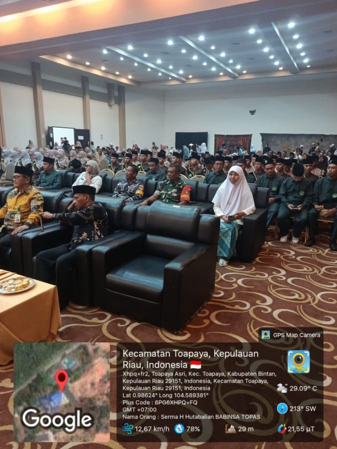 Babinsa Kelurahan Toapaya Asri Hadiri Wisuda Pelepasan Santri Ponpes Idris