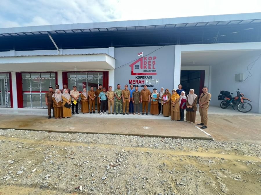 Babinsa Kodim 0320/Dumai Dampingi Kunjungan Dinas Koperasi, Tinjau Kesiapan KDKMP Kelurahan Mundam