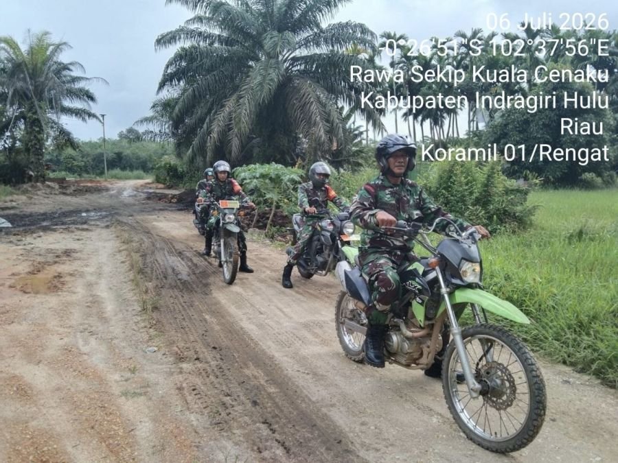 Babinsa Koramil 01/ Rengat Gencarkan Patroli Pencegahan Karhutla di Desa Rawa Sekip