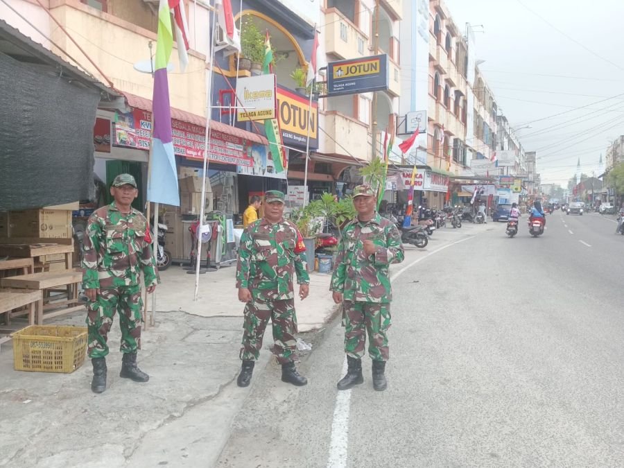 Babinsa Koramil 01/Bengkalis Laksanakan Patroli Keamanan di Wilayah Kecamatan Bengkalis