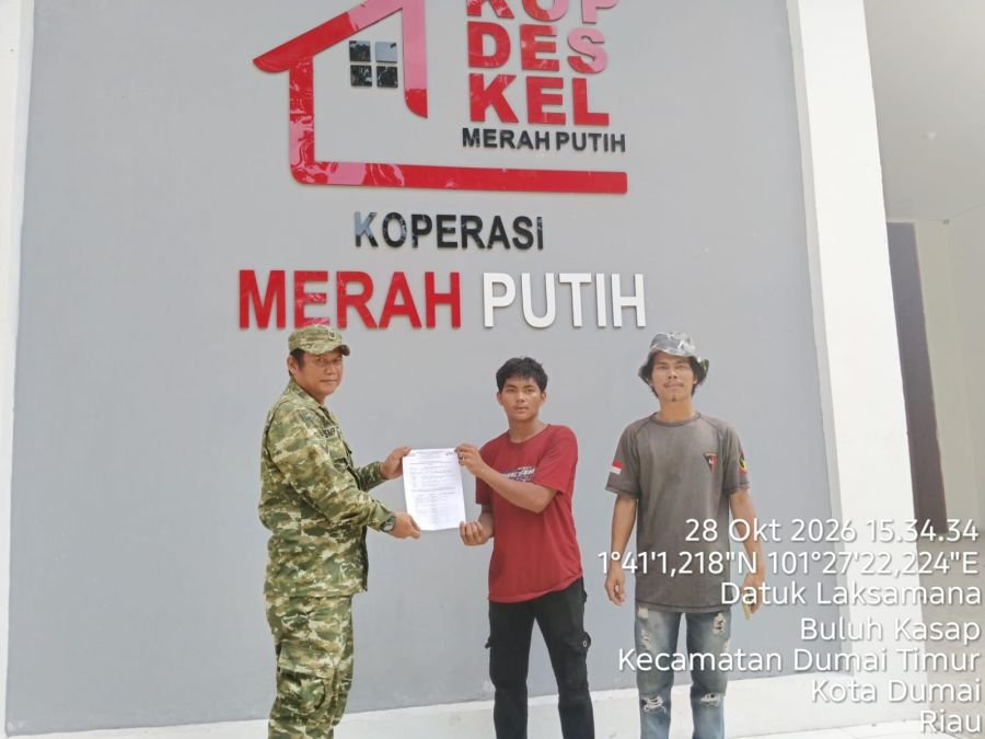 Babinsa Koramil 01/Dumai Dampingi Pemasangan 8 Titik CCTV di KDKMP Kelurahan Buluh Kasap