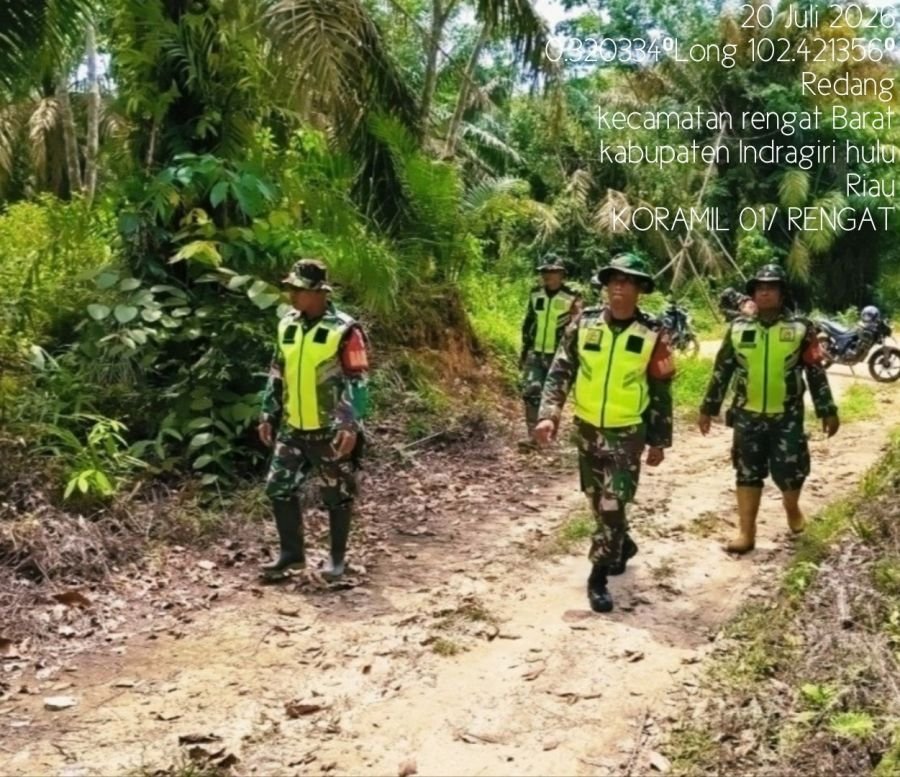 Babinsa Koramil 01/Rengat Maksimalkan Upaya Pencegahan Karhutla Di Desa Redang