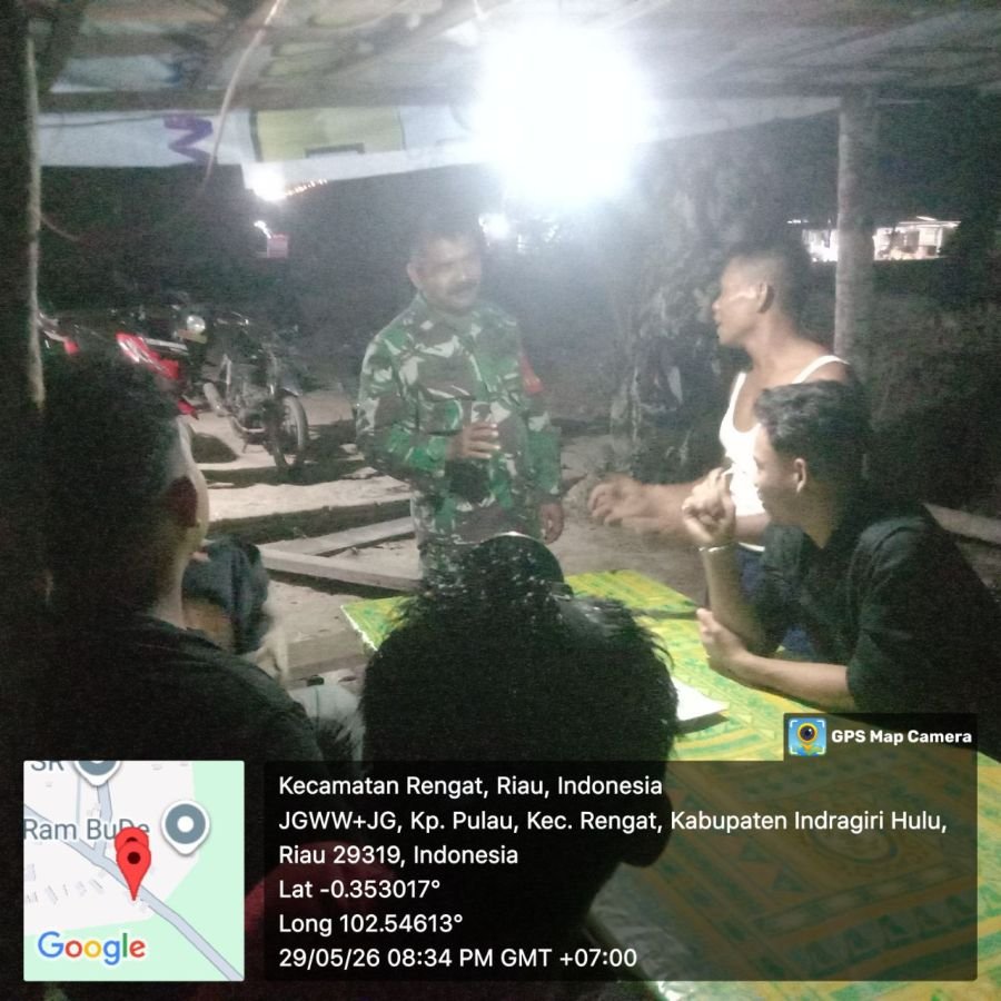 Babinsa Koramil 01/Rengat Melaksanakan Patroli Malam Diwilayah Binaan