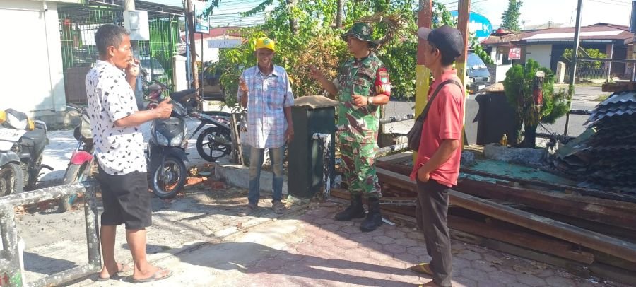 Babinsa Koramil 01/Rumbai Gencarkan Komsos dan Sosialisasi Pencegahan Karhutla di Wilayah binaanya