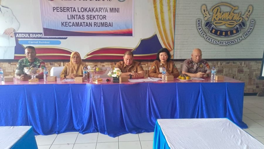 Babinsa Koramil 01/Rumbai Hadiri Lokakarya Mini Lintas Sektoral Puskesmas Karya Wanita
