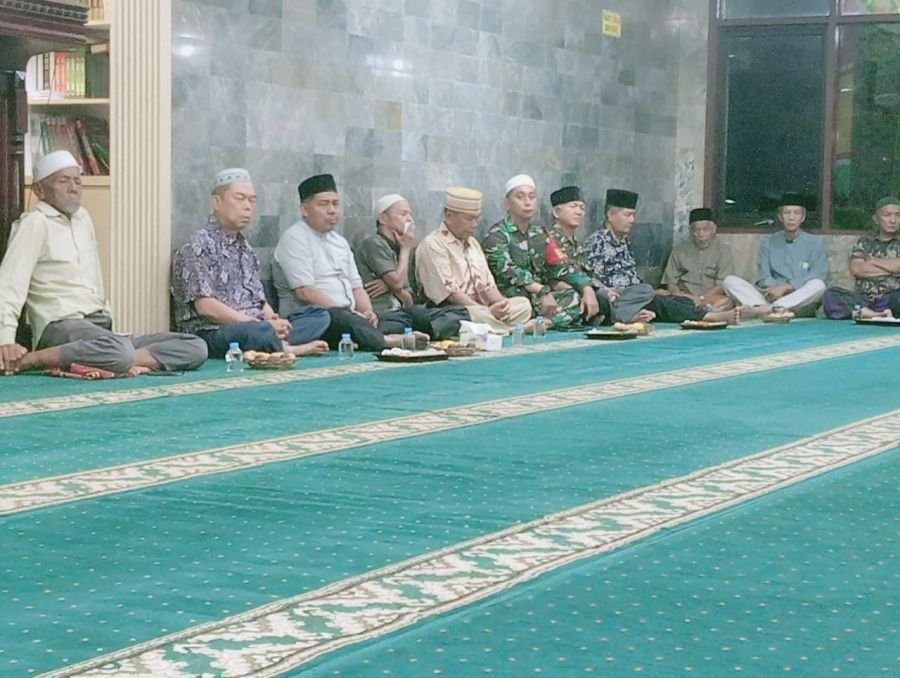 Babinsa Koramil 02/Kota Aktif Hadir di Tengah Masyarakat Melalui Wirid Bulanan
