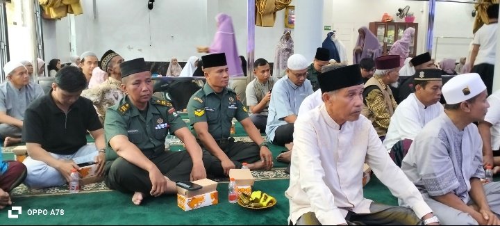 Babinsa Koramil 02/Kota Aktif Hadir di Pengajian, Perkuat Kerukunan dan Kebersamaan