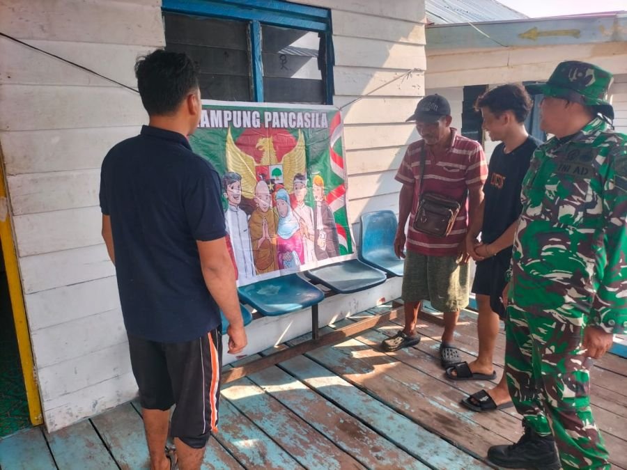 Babinsa Koramil 02/SA Perkuat Nilai Pancasila di Kampung Penyengat